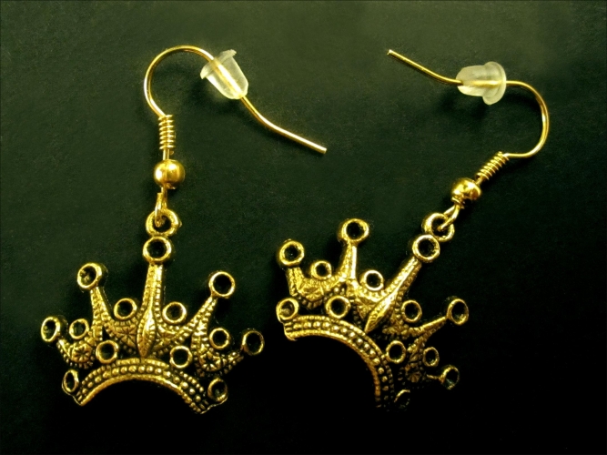 Goldene Prinzessin Ohrhänger mit Krone aus Messing