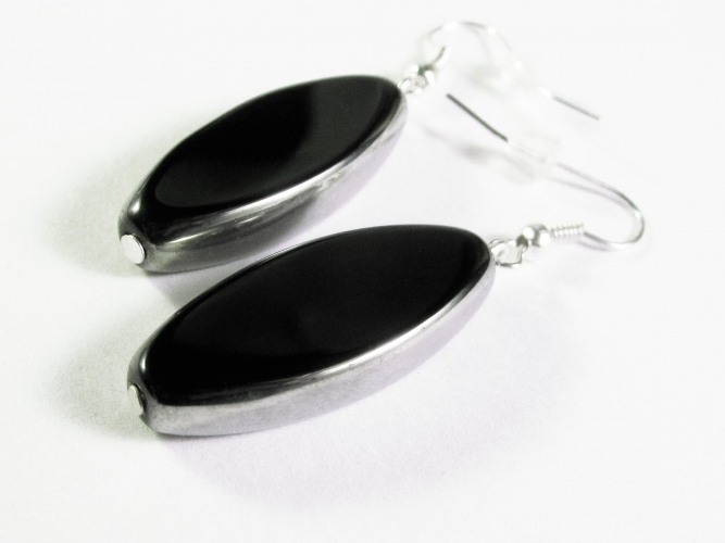 Schlichte Schwarze Ohrringe aus Kristallglas mit Silberrahmen - Glasschmuck