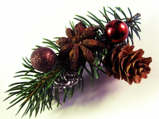 Weihnachts Haarspange mit Tannenzweig und Weihnachtsdeko UNIKAT - Weihnachten Haarschmuck