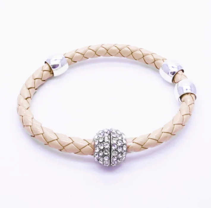 Creme Lederarmband mit Strass Magnetverschluss Kunstleder - Veganes Lederarmband