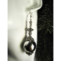 Barocke Ohrhänger mit großer Kugel - Barocker Schmuck