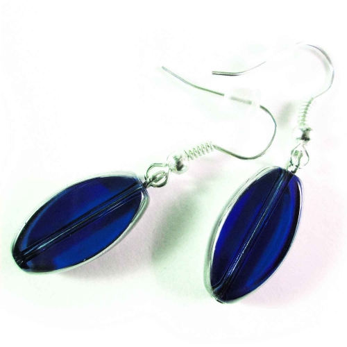 Kurze kobaltblaue Ohrhänger aus Kristallglas mit Silberrahmen - Glasschmuck