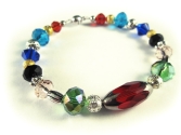 Bunter Armreif aus Glas und Metallperlen